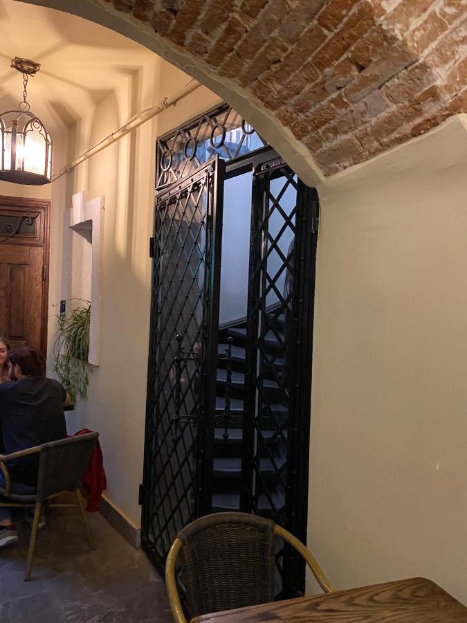 Центер Квартира На Вулиці Лесі Українки 19 利沃夫 外观 照片